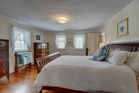 14 Kensington Road Hampton Falls NH 03844