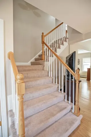 31 Leonard Avenue Hooksett NH 03106