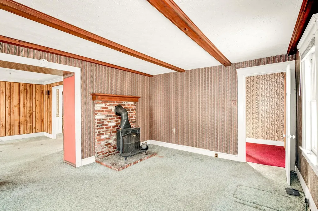 46 Sawmill Hill Berwick ME 03901