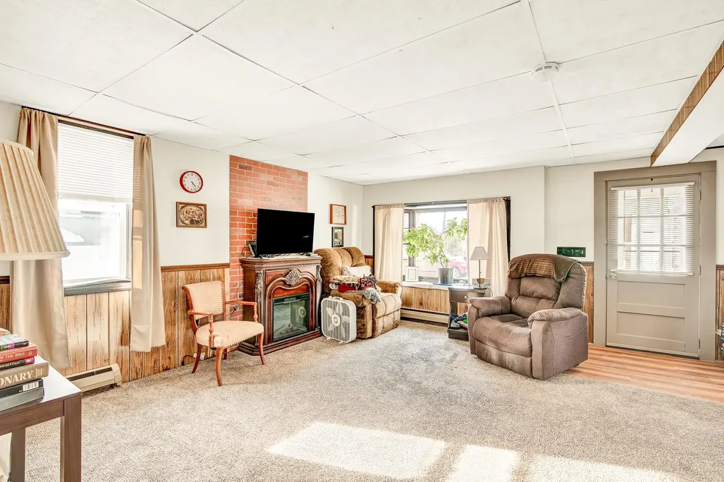 46 Sawmill Hill Berwick ME 03901