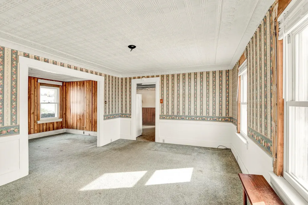 46 Sawmill Hill Berwick ME 03901