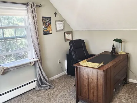 19 Wolf Road Lebanon NH 03766