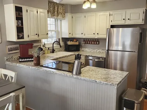 19 Wolf Road Lebanon NH 03766
