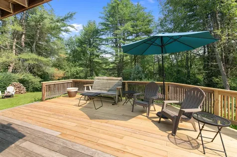 59 Loop Road Newfane VT 05345