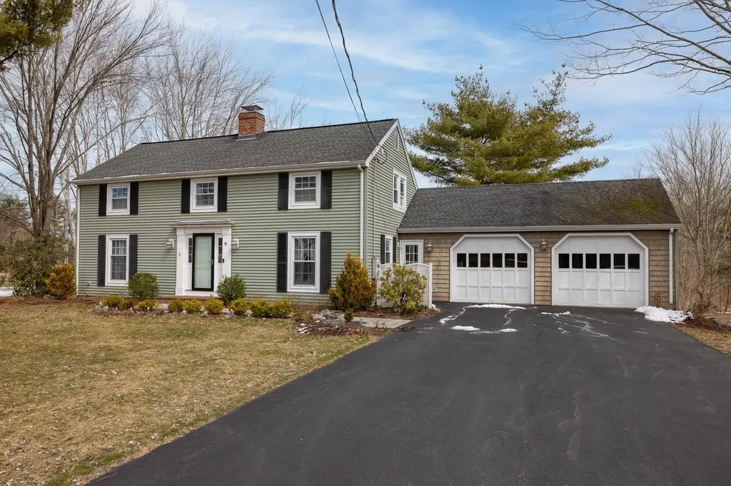 42 Bayside Road Greenland NH 03840