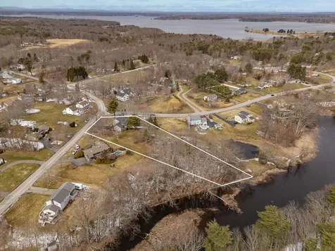 42 Bayside Road Greenland NH 03840