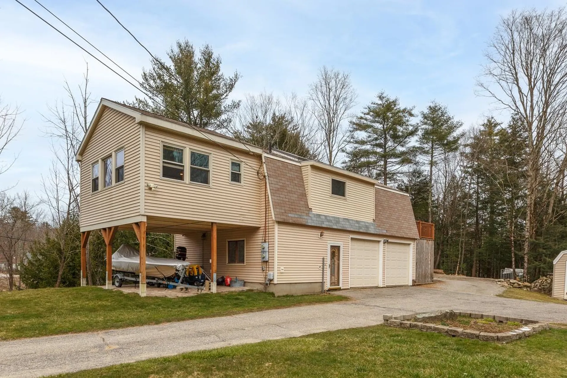 195 Deerfield Road Candia NH 03034
