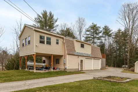195 Deerfield Road Candia NH 03034