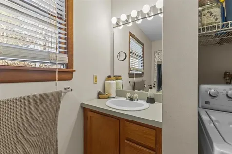 214/216 Grey Birch Drive Colchester VT 05446