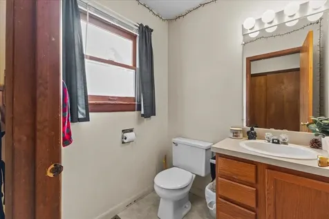 214/216 Grey Birch Drive Colchester VT 05446