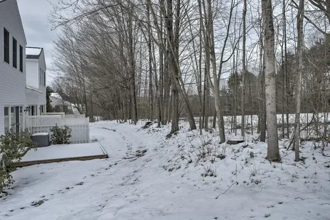 45 Windsor Court Keene NH 03431
