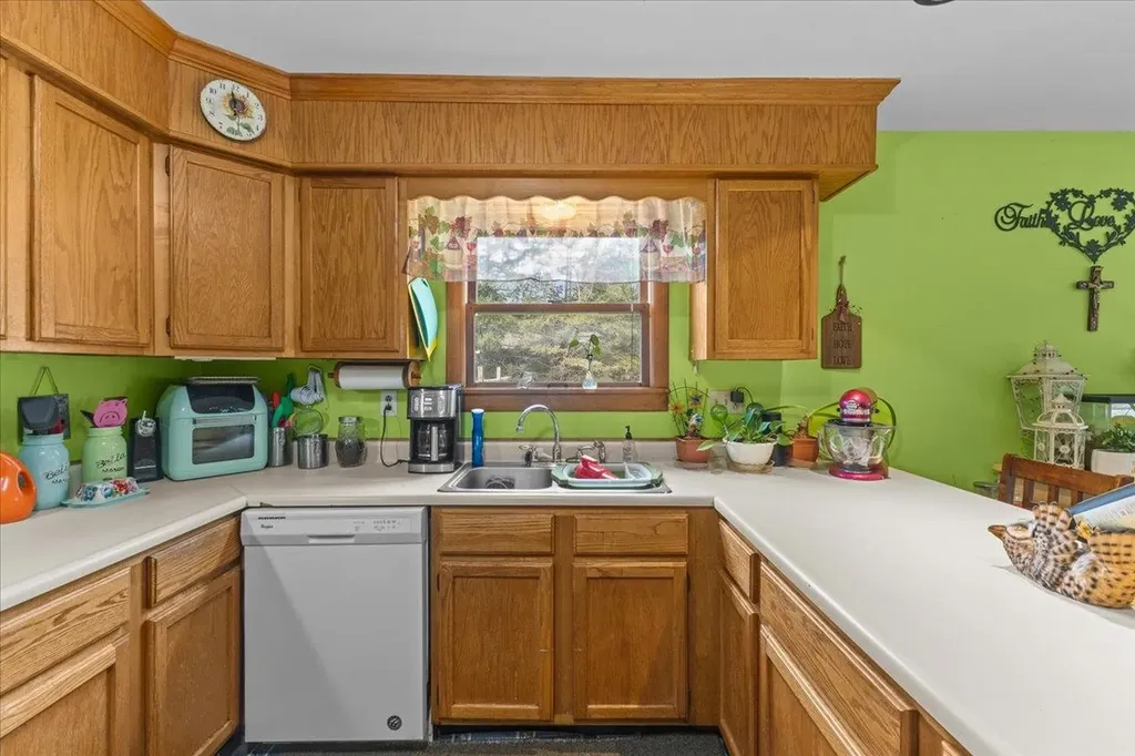 248/250 Grey Birch Drive Colchester VT 05446