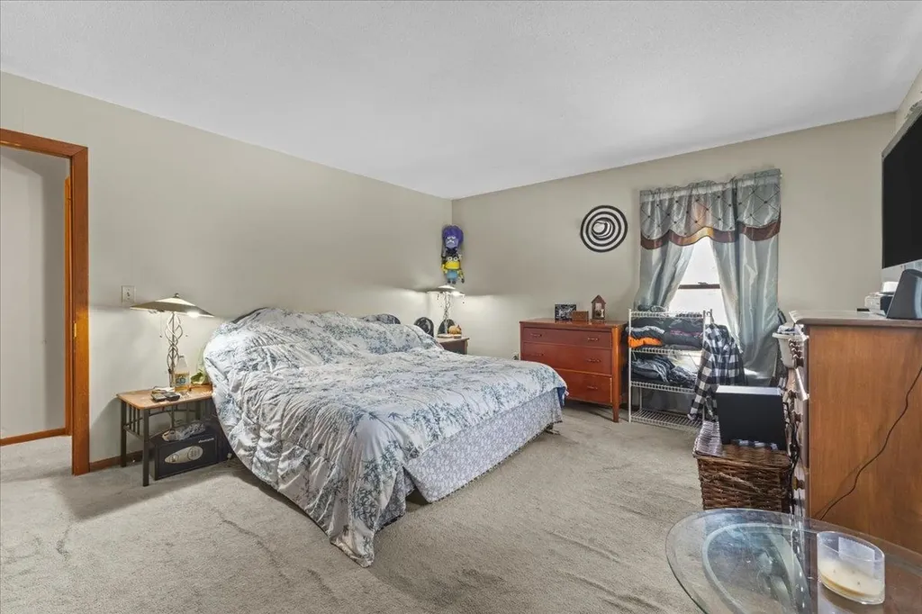 248/250 Grey Birch Drive Colchester VT 05446