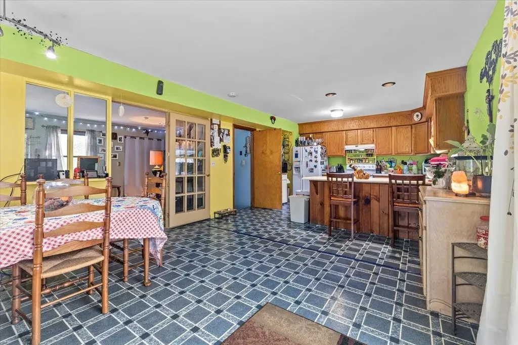 248/250 Grey Birch Drive Colchester VT 05446