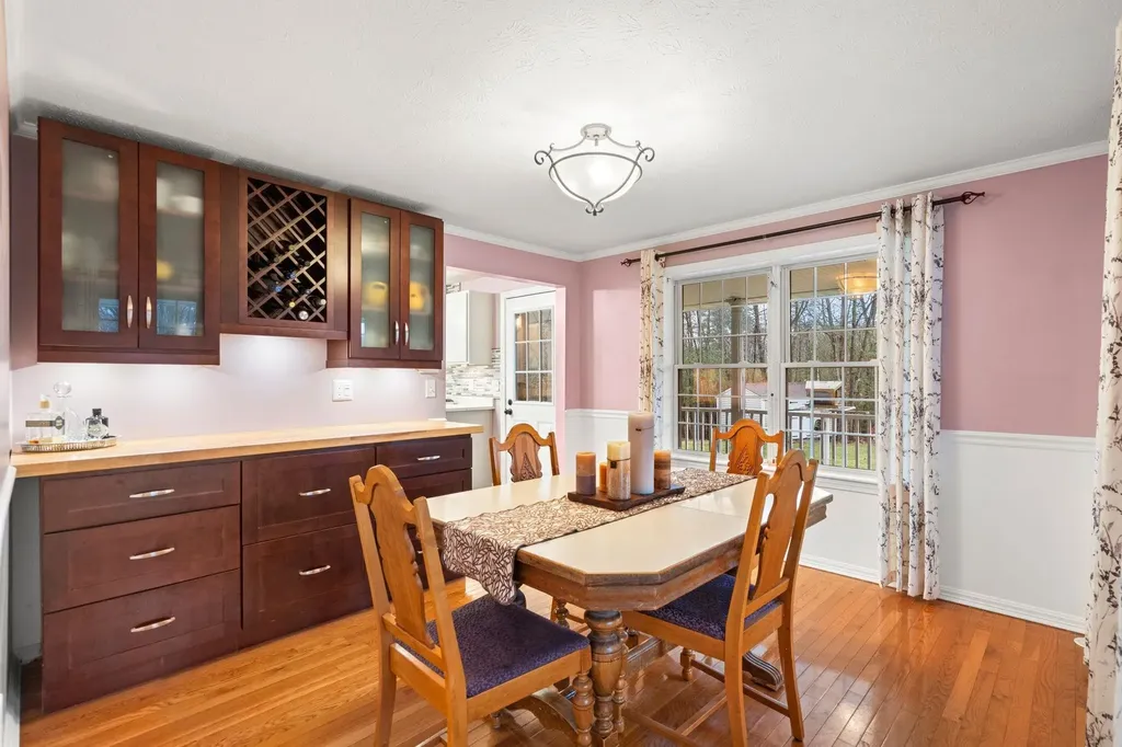 14 Lund Street Litchfield NH 03052