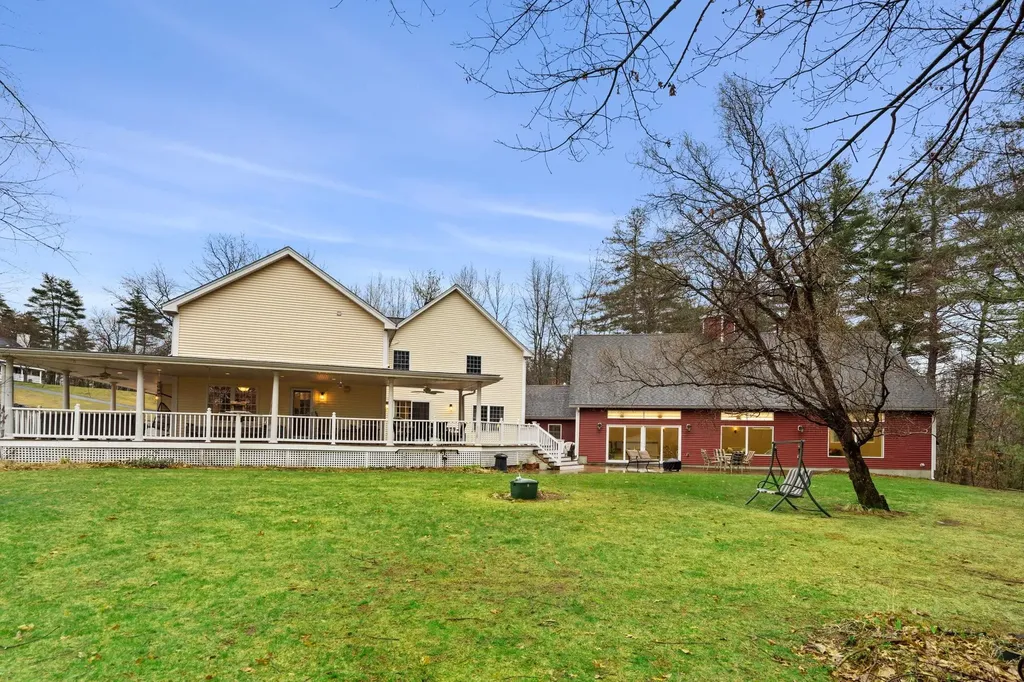 14 Lund Street Litchfield NH 03052