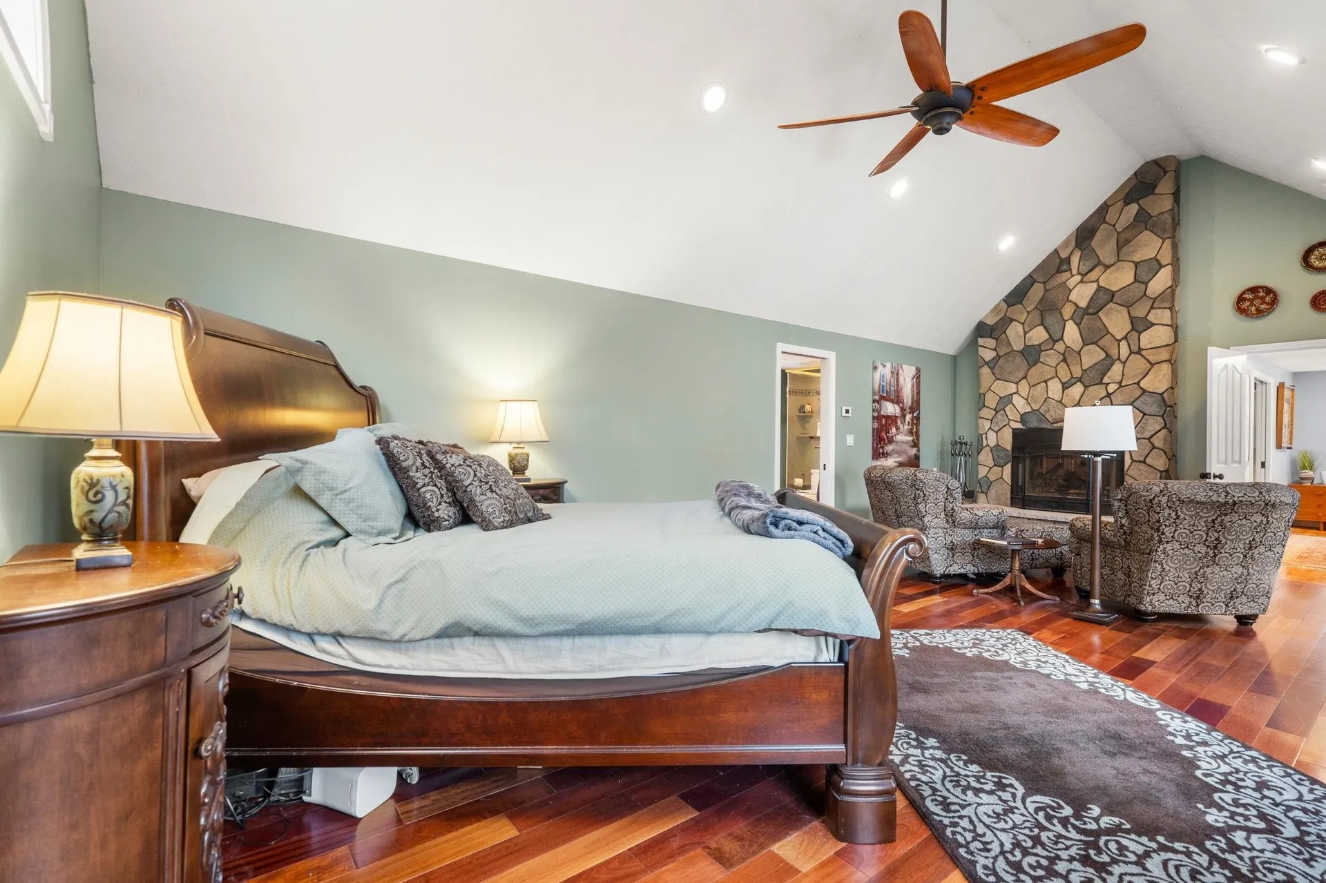 14 Lund Street Litchfield NH 03052