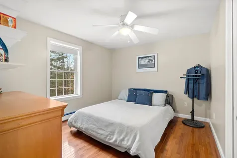 14 Lund Street Litchfield NH 03052