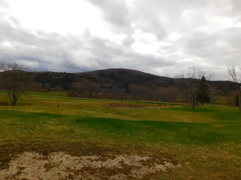 10 Pine Tree Circle Pittsburg NH 03592
