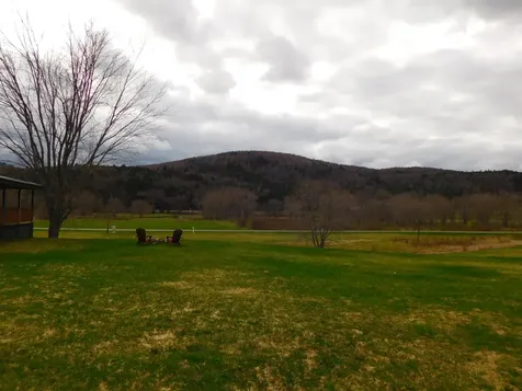 10 Pine Tree Circle Pittsburg NH 03592