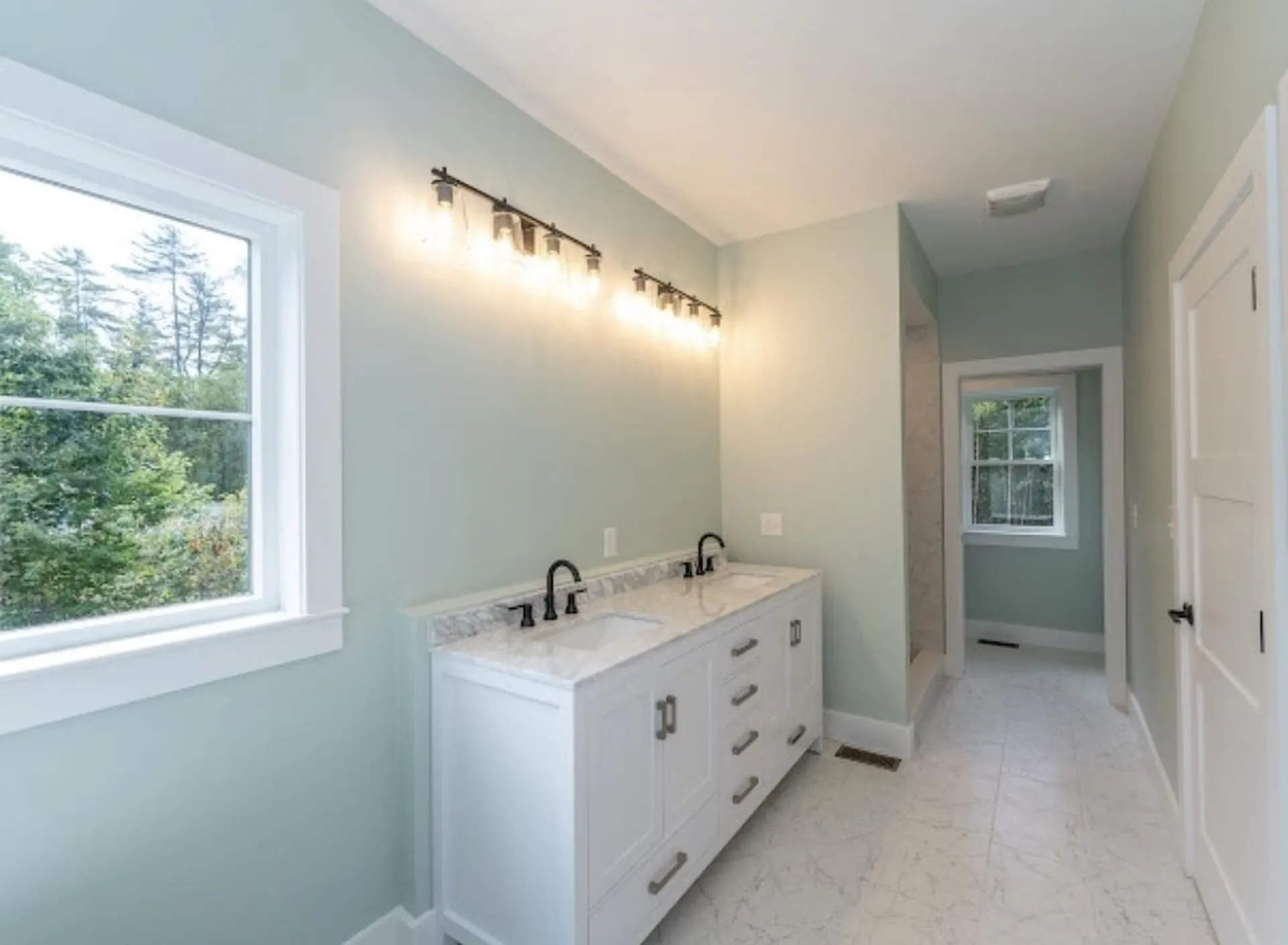 19 Brewster Heights Road Wolfeboro NH 03894