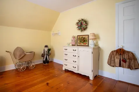 10 Acre Street Epping NH 03042