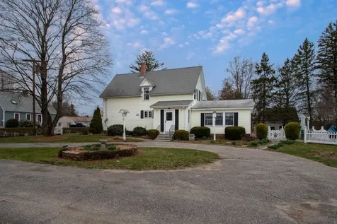 10 Acre Street Epping NH 03042