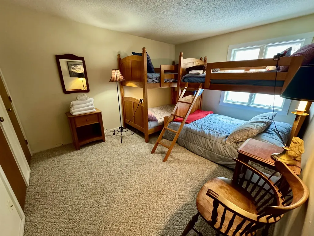 93 Snowside Drive Fayston VT 05673