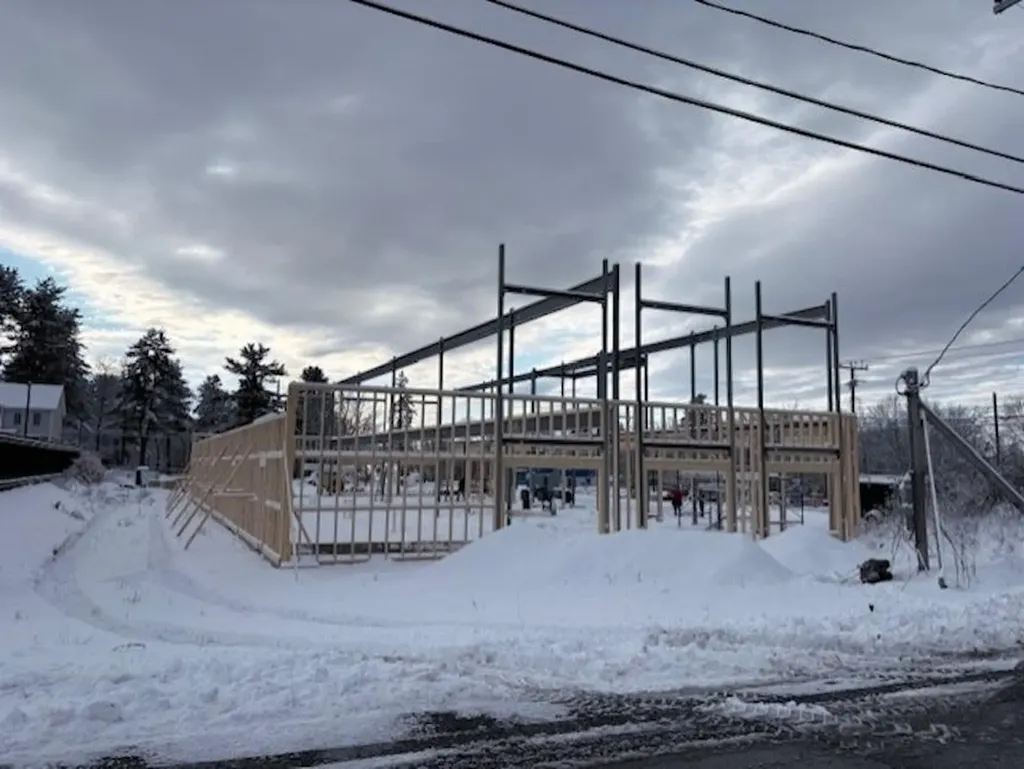 1385 Hooksett Road Hooksett NH 03106