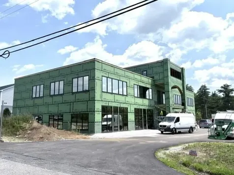 1385 Hooksett Road Hooksett NH 03106