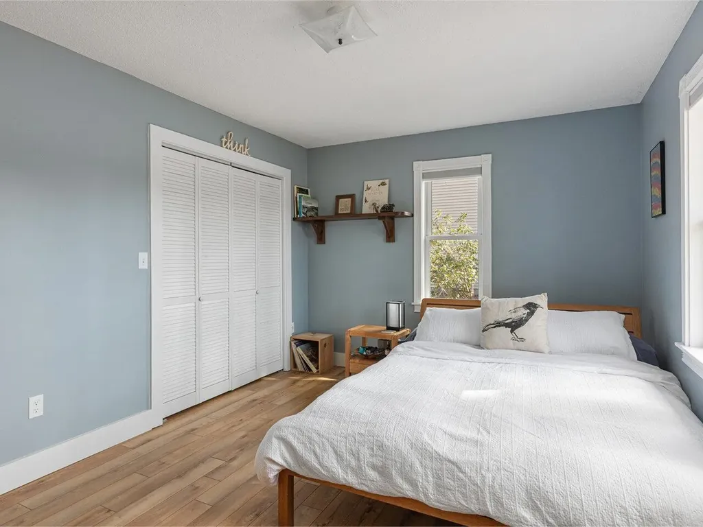74 Barrett Street South Burlington VT 05403