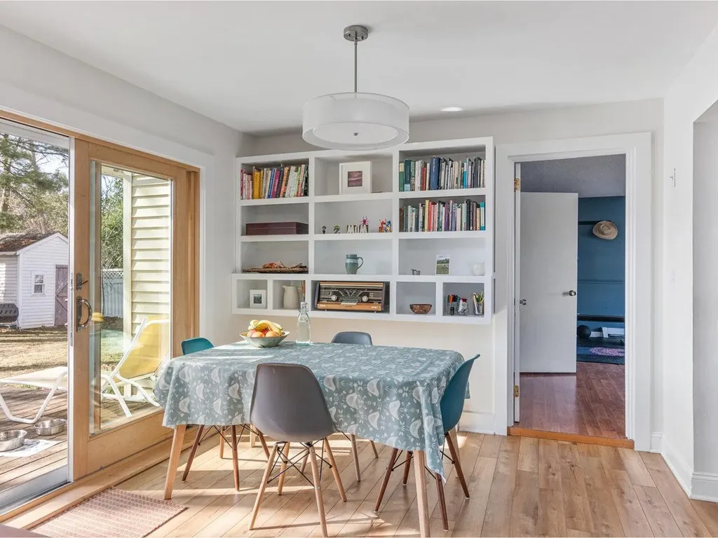 74 Barrett Street South Burlington VT 05403
