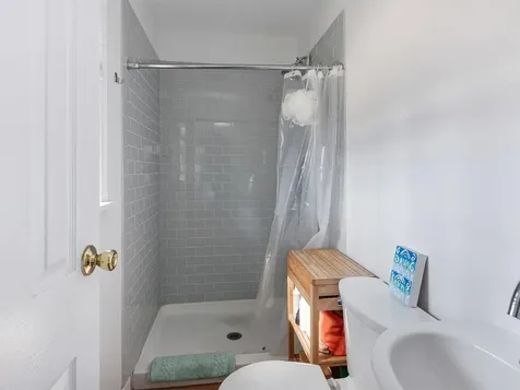 74 Barrett Street South Burlington VT 05403
