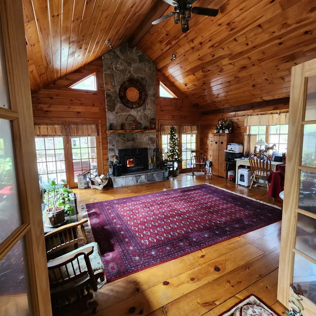 108 Mount Delight Road Deerfield NH 03037