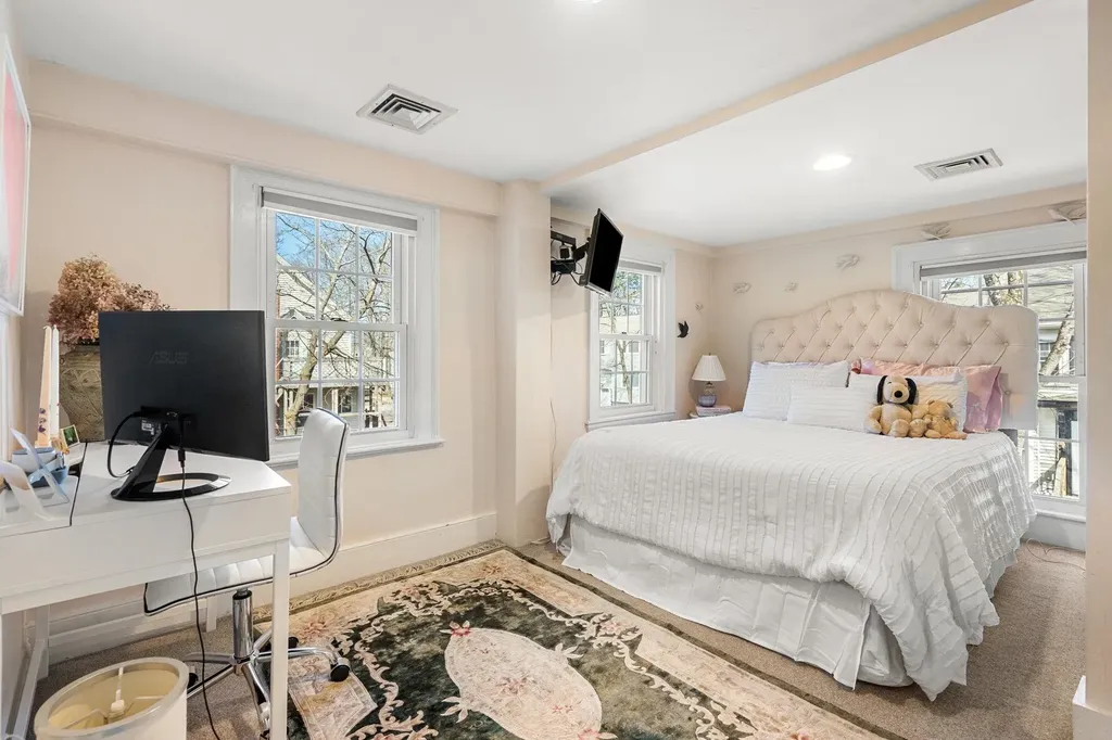 46-48 High Street Exeter NH 03833