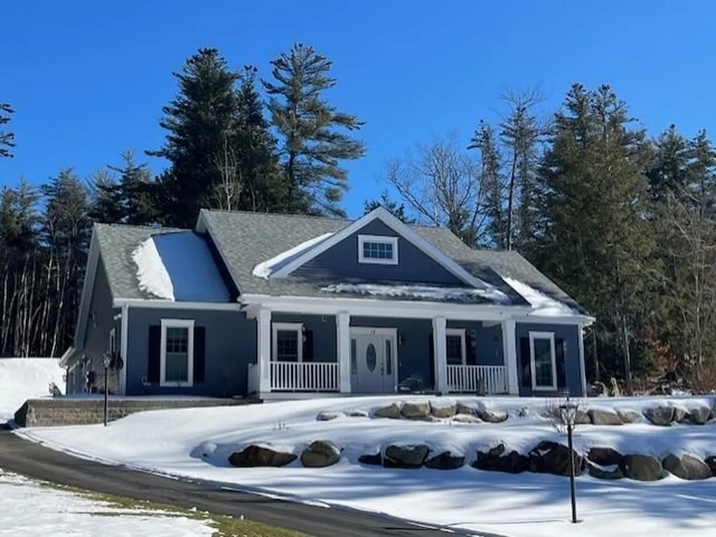 13 Sand Hill Road Gilford NH 03246