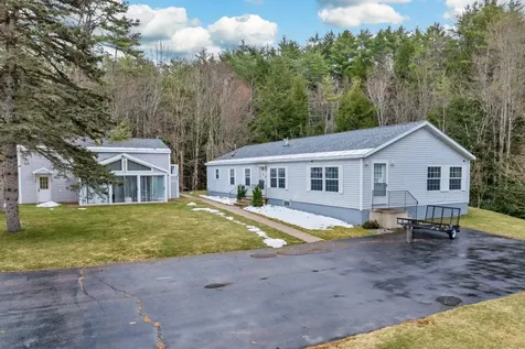 37 Savage Road Gilford NH 03249