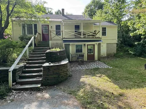344 Locust Street Hartford VT 05001