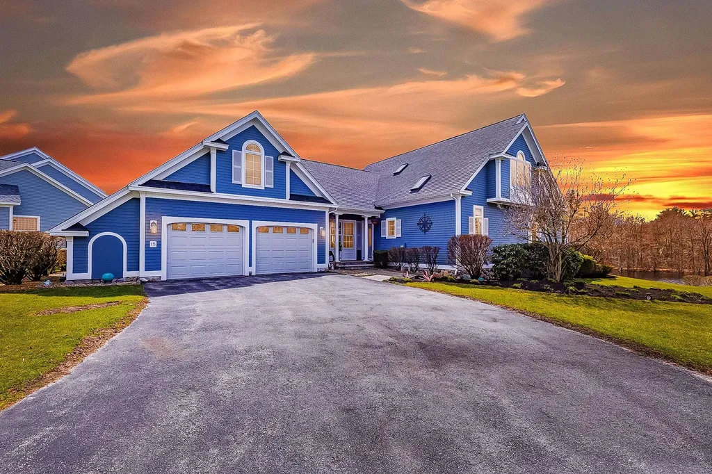 15 Hawkins Pond Lane Salem NH 03079