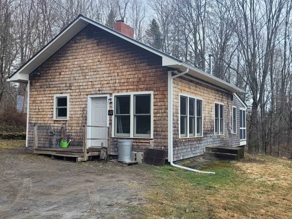 632 West Shore Road Cabot VT 05647-9799