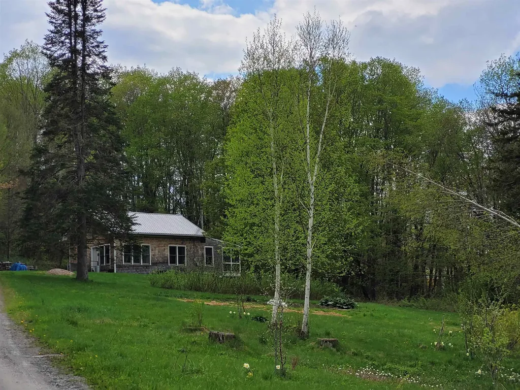 632 West Shore Road Cabot VT 05647-9799
