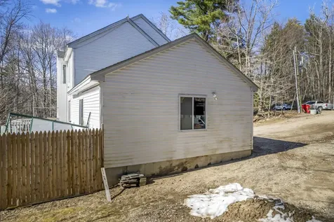 288 Meaderboro Road Farmington NH 03835