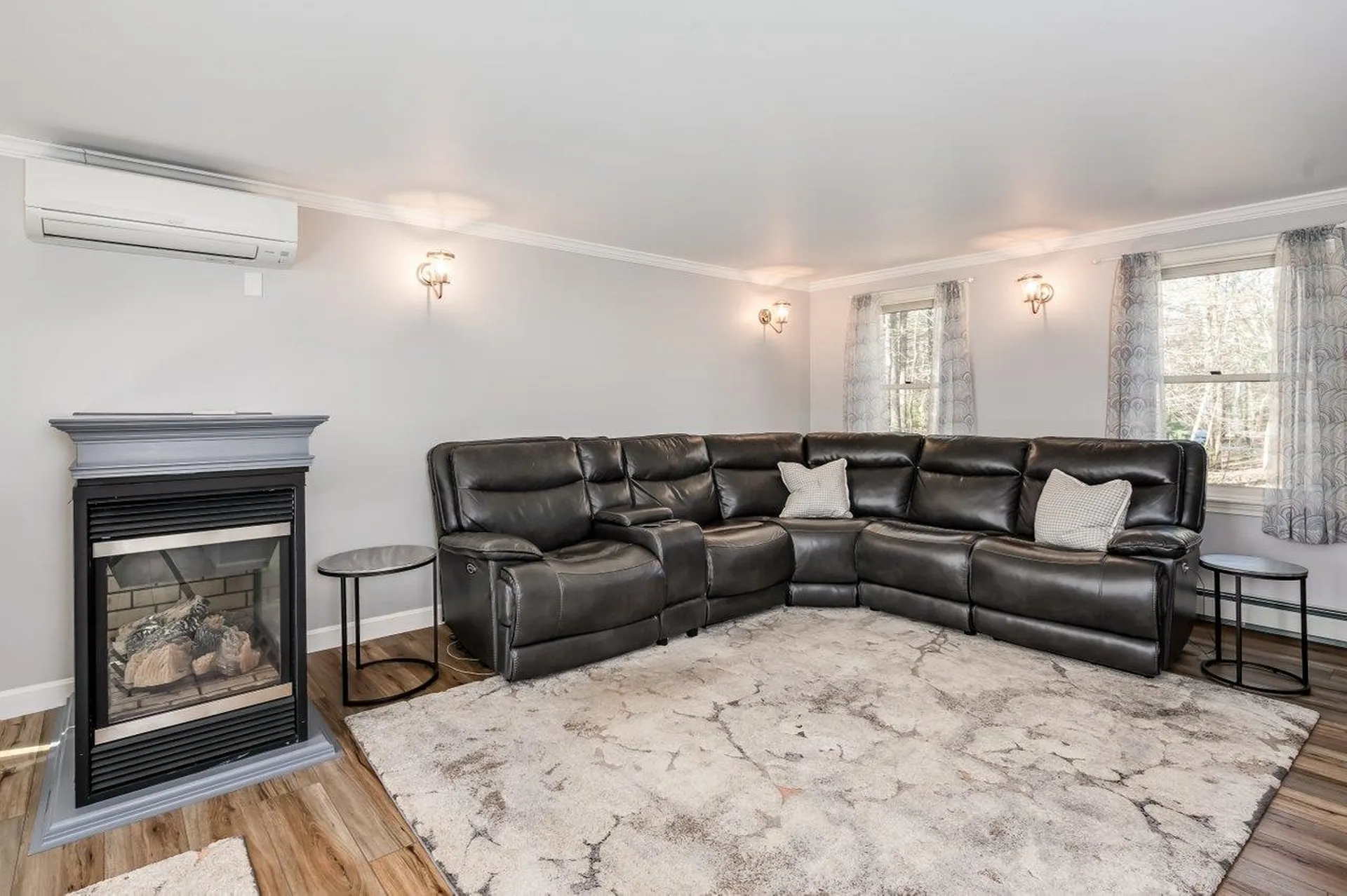 33 Spencer Lane Lee NH 03861