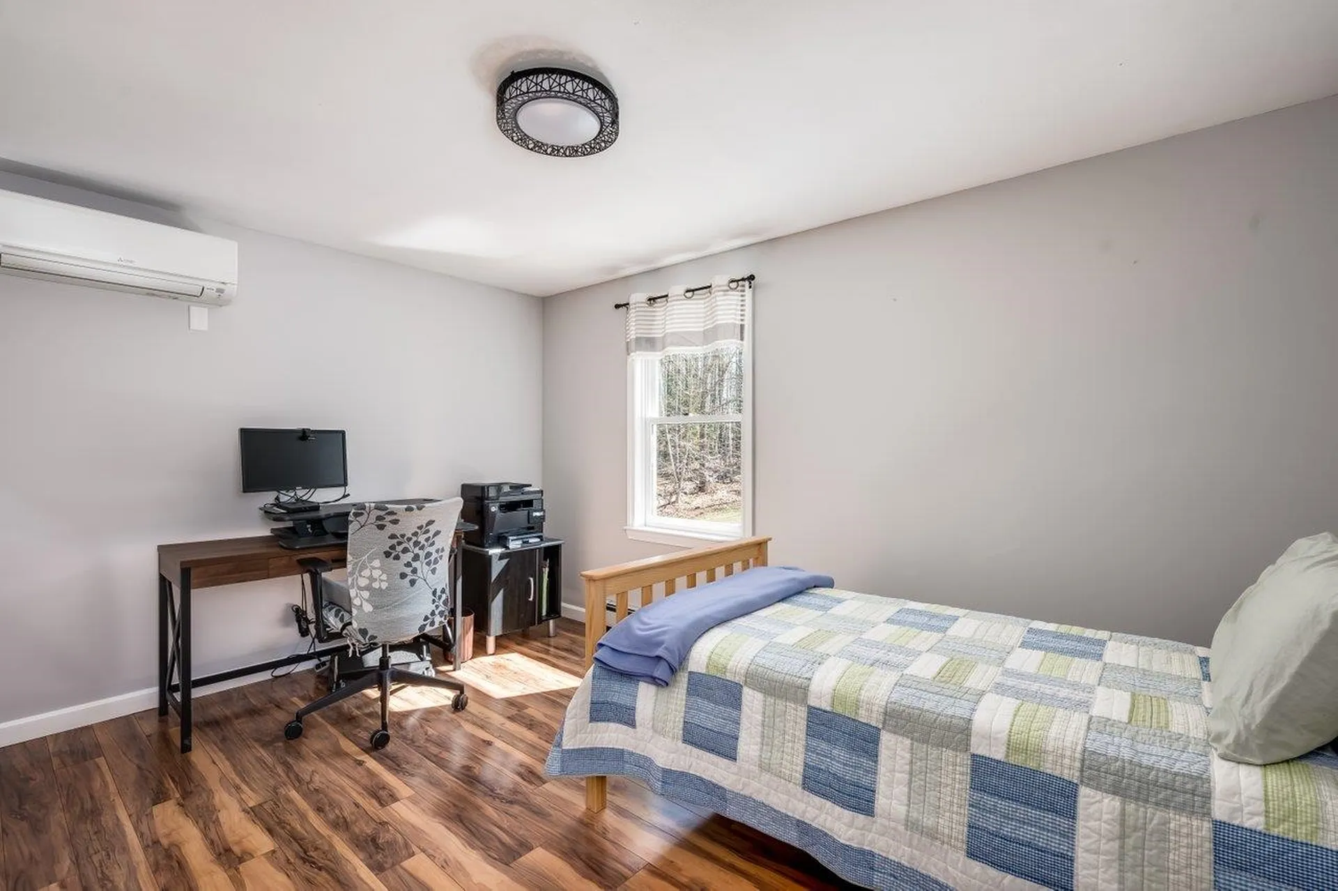 33 Spencer Lane Lee NH 03861