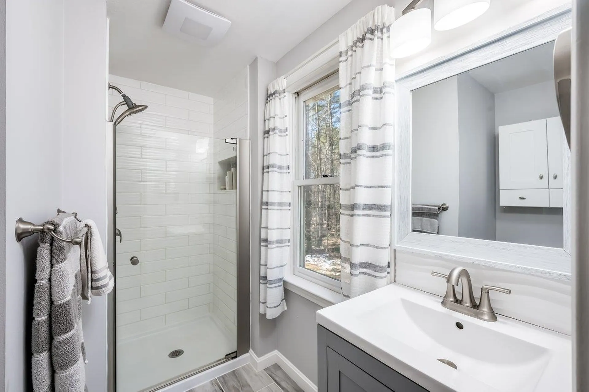 33 Spencer Lane Lee NH 03861