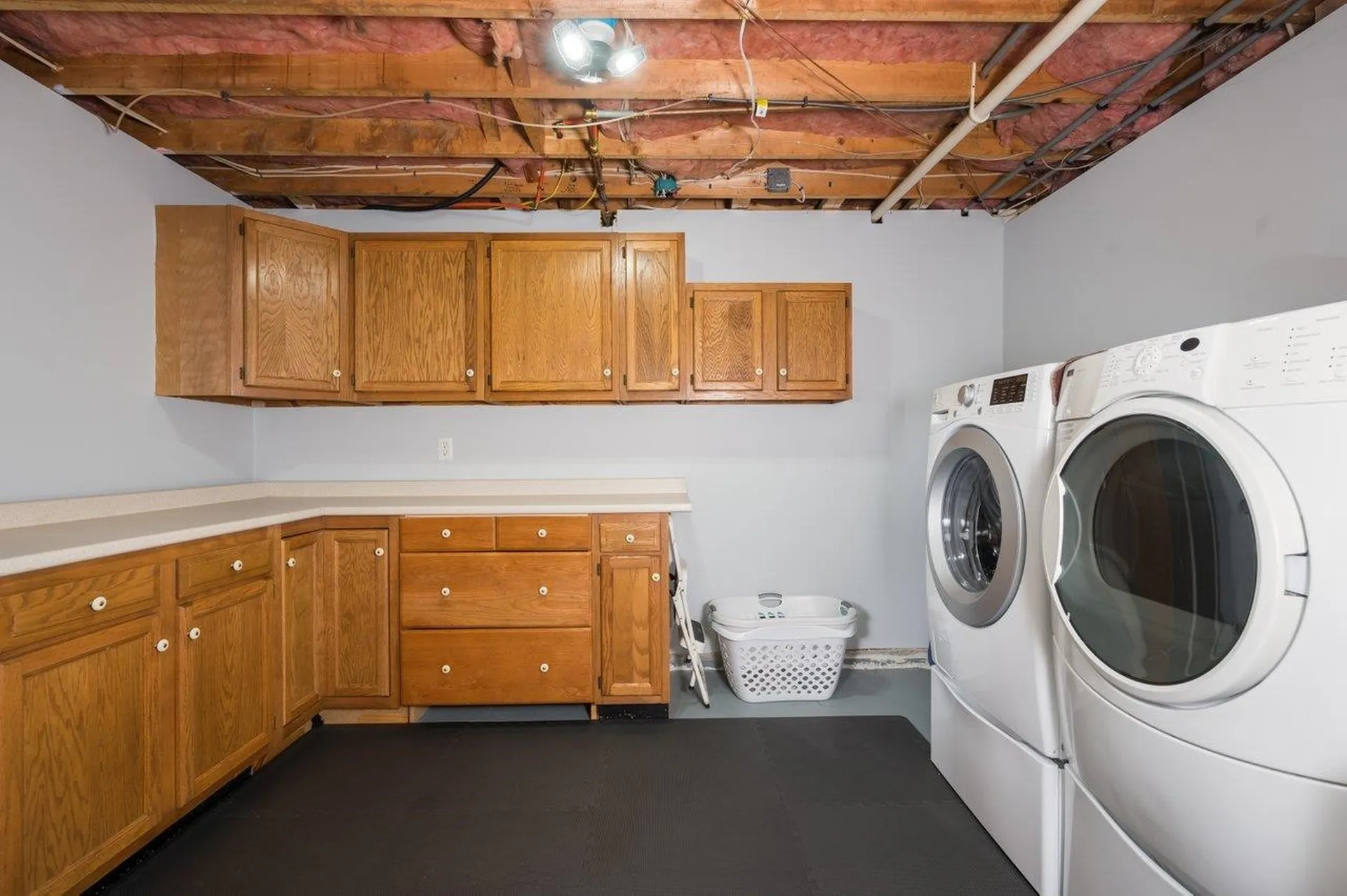 33 Spencer Lane Lee NH 03861