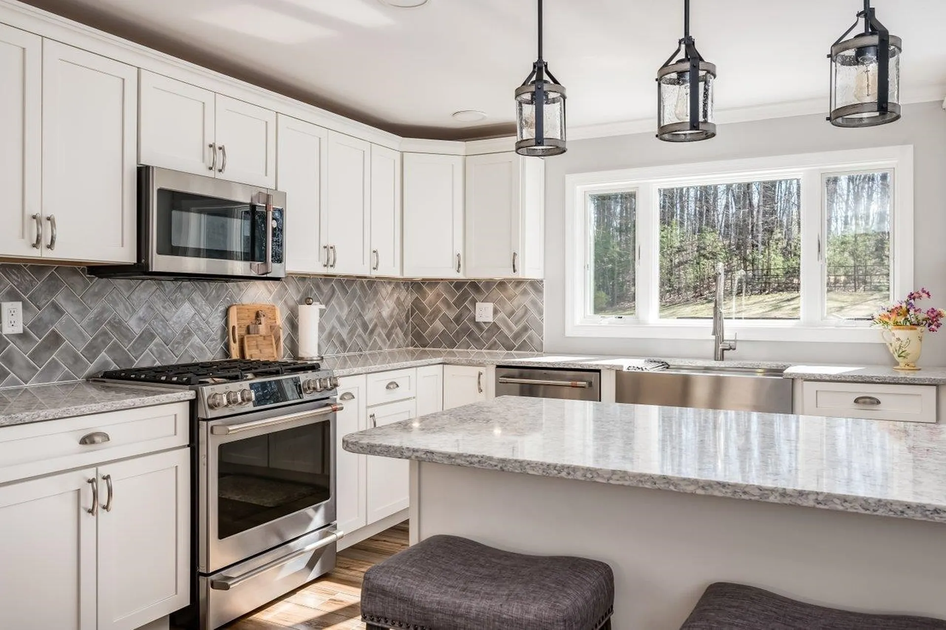 33 Spencer Lane Lee NH 03861