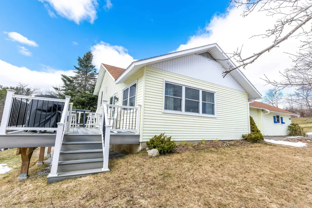1114 South Bayley Hazen Road Ryegate VT 05042