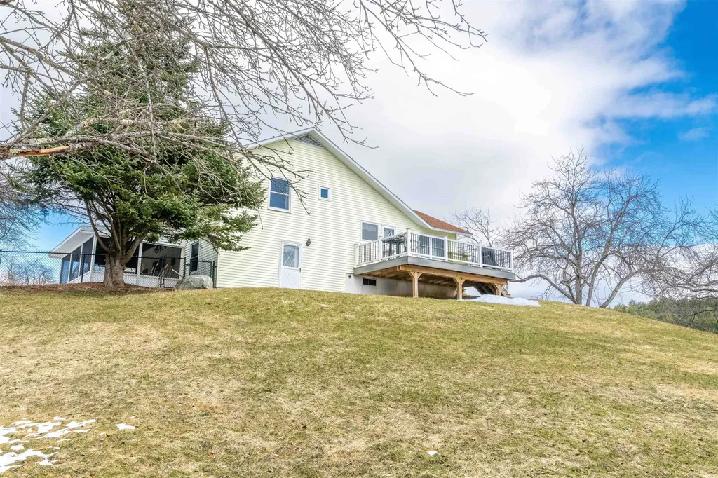 1114 South Bayley Hazen Road Ryegate VT 05042