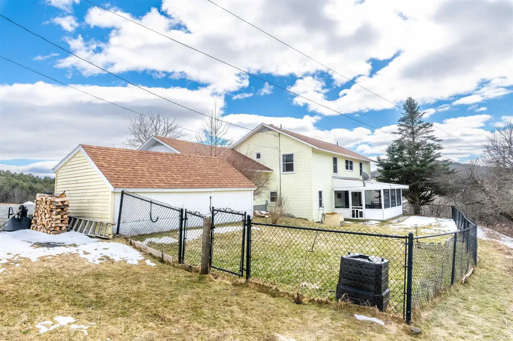 1114 South Bayley Hazen Road Ryegate VT 05042